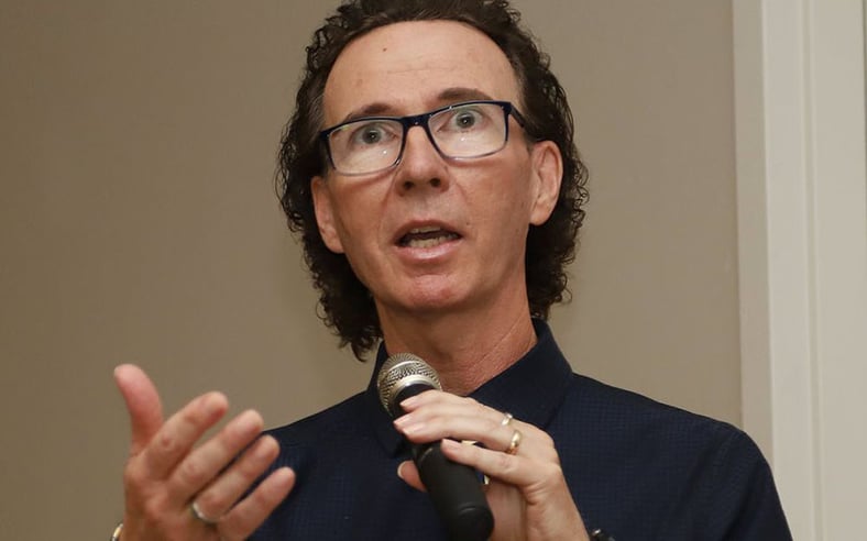 Kids under extreme pressure, expert tells Sudbury parents